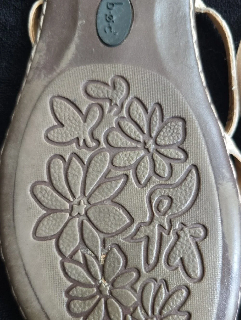 b.o.c. Pearl Champagne Floral Leather Slide Sandals - Women's